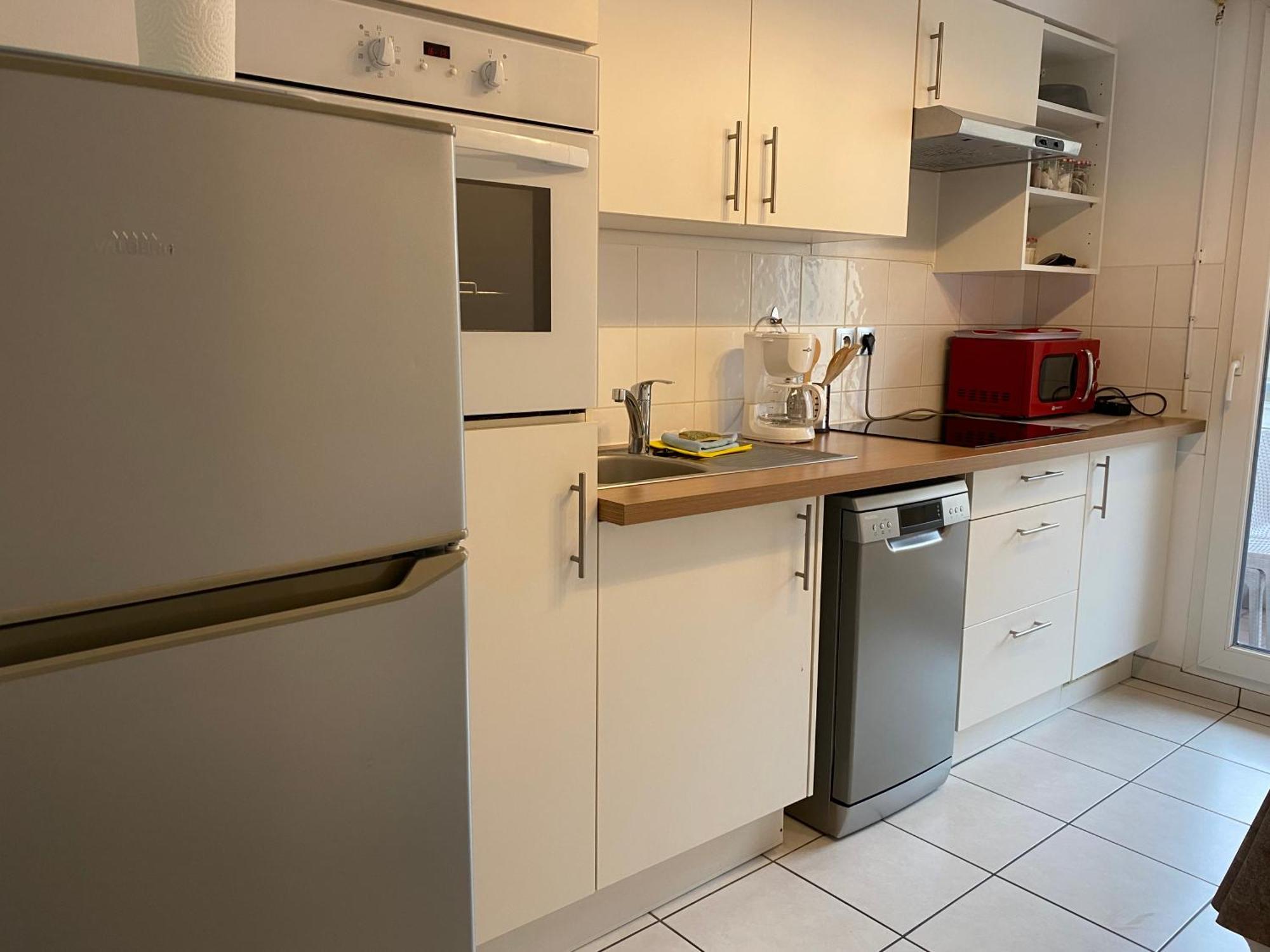 Parking Prive Gratuit, Balcon, 2 Chambres Clermont-Ferrand Eksteriør billede